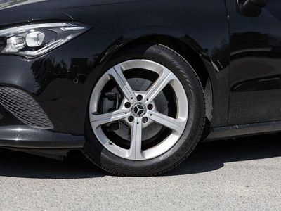 Gebraucht Mercedes CLA200 Shooting Brake Progressive 163 PS (119 kW) 2022 Andere Kombi