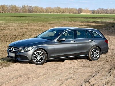 Gebraucht Mercedes C220 170 PS (125 kW) 2016 Grau Kombi