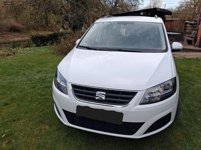 Second-hand Seat Alhambra Ecomotive 150 CP (110 kW) 2016 Alb Monovolum