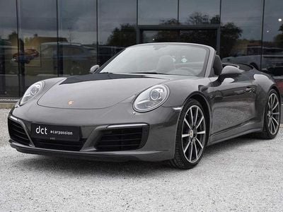 Porsche 911 Carrera 4 Cabriolet