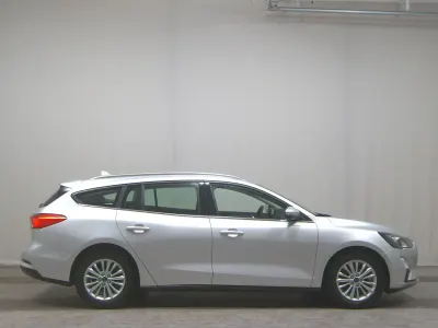 Brugt Ford Focus Titanium 125 HK (91 kW) 2021 Sølv Sedan