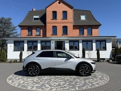 Usata Hyundai Ioniq 160 kW (218 CV) 2022 Oro Utilitaria