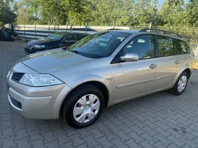 Gebraucht Renault Mégane Avantage 111 PS (81 kW) 2007 Beige Limousine