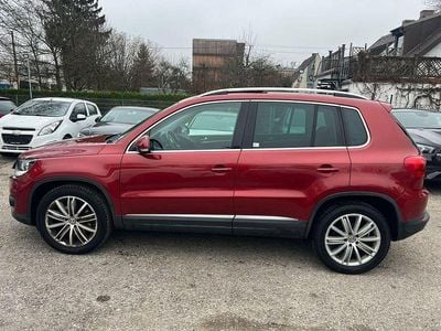 Rot Gebraucht 2015 VW Tiguan Sportline SUV | 11.900 € (Guter Preis)