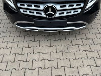 Mercedes GLA200