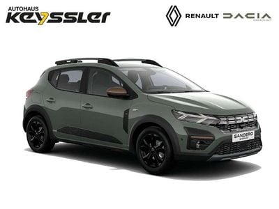 Safarigrüngrau Gebraucht 2024 Dacia Sandero Extreme Kleinwagen | 19.850 € (Etwas zu teuer)