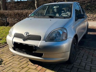 gebraucht Toyota Yaris I 1.3 (P1) wenig Km, TÜV neu!