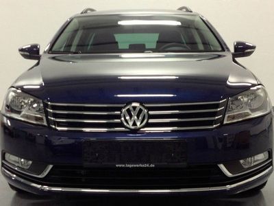 Gebraucht VW Passat 140 PS (102 kW) 2011 Blau metallic Kombi