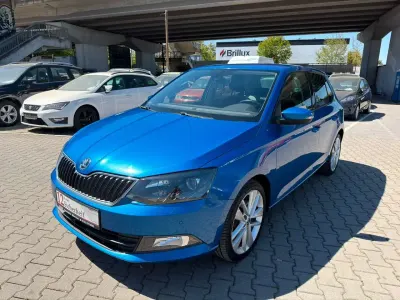 Usata Skoda Fabia Style 110 CV (80 kW) 2015 Blu Berlina