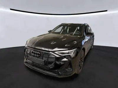 Usata Audi e-tron Black Edition 230 kW (313 CV) 2022 Nero SUV
