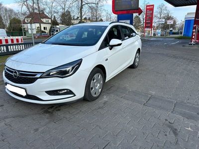 gebraucht Opel Astra Sports Tourer 1.6 Diesel Edition Euro6
