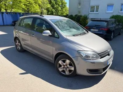 Gebraucht VW Golf Plus Cross Comfortline 122 PS (89 kW) 2010 Grau Van / Kleinbus