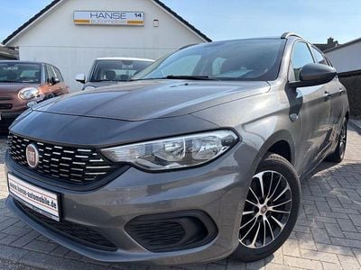 Gebraucht Fiat Tipo 95 PS (69 kW) 2018 Grau Kombi