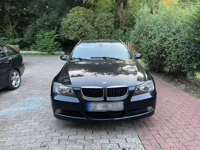 Gebraucht BMW 320 Basis 150 PS (110 kW) 2005 Kombi