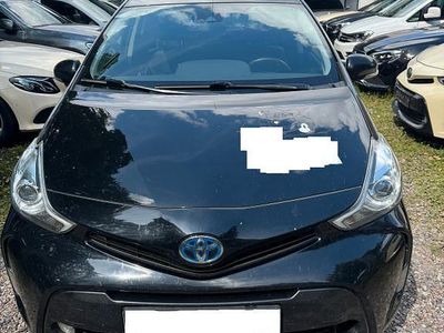 Toyota Prius+