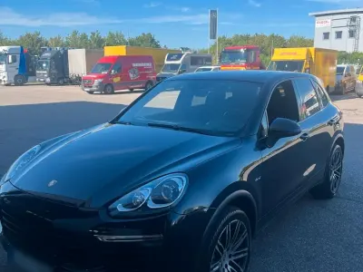 Gebraucht Porsche Cayenne 385 PS (283 kW) 2015 Schwarz SUV