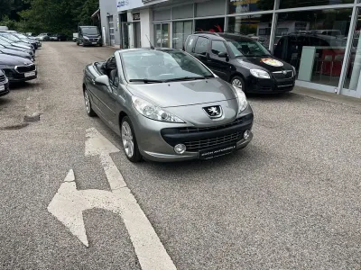 Gebraucht Peugeot 207 CC Roland Garros 120 PS (88 kW) 2009 Grau Cabrio
