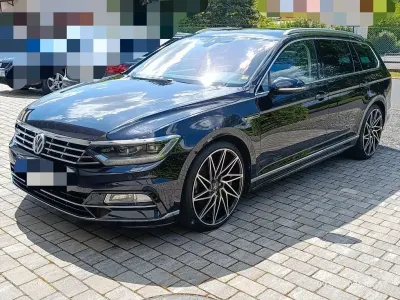 Używany VW Passat Highline 190 KM (139 kW) 2015 Czarny Kombi