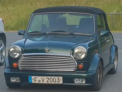 Usata Mini Cooper Cabriolet 63 CV (46 kW) 1995 Verde Cabrio