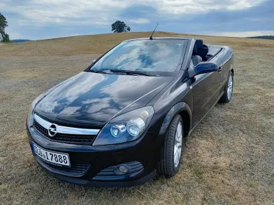 Gebraucht Opel Astra Edition 140 PS (102 kW) 2006 Schwarz Cabrio