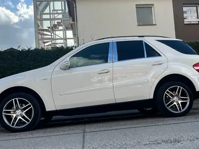 Brugt Mercedes ML350 272 HK (200 kW) 2007 Hvid SUV