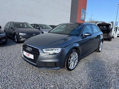 Grau Gebraucht 2020 Audi A3 Limousine | 17.999 € (Guter Preis)