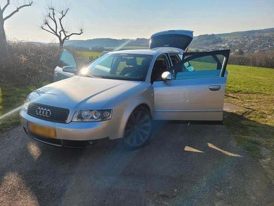 Gebraucht Audi A4 131 PS (96 kW) 2002 Silber Kombi