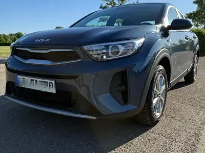 Usado Kia Stonic Edition 7 84 CV (61 kW) 2022 SUV