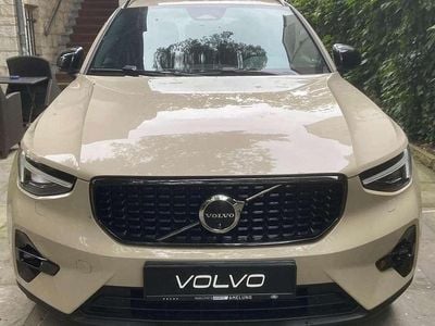 Gebraucht Volvo XC40 Plus 163 PS (119 kW) 2024 Beige SUV