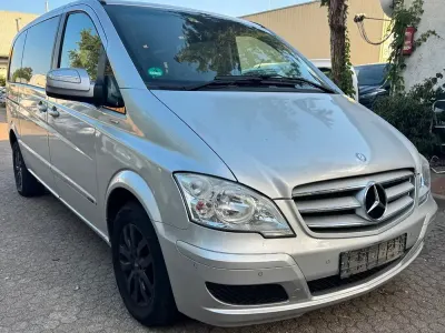 Gebraucht Mercedes Viano Edition 163 PS (119 kW) 2013 Silber Van / Kleinbus