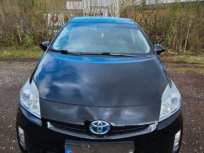 Second-hand Toyota Prius Life 101 CP (74 kW) 2010 Negru Hatchback