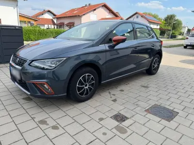 Gebraucht Seat Ibiza Beats 95 PS (69 kW) 2018 Grau Kleinwagen