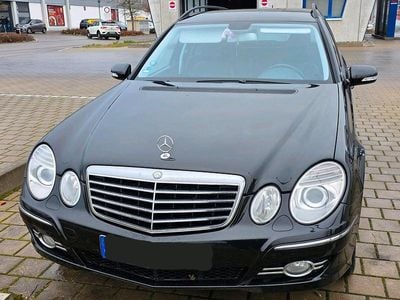 Mercedes E320