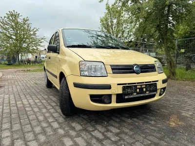 Gebraucht Fiat Panda 60 PS (44 kW) 2009 Gelb Kleinwagen
