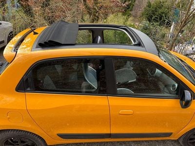 Usata Renault Twingo 65 CV (47 kW) 2022 Arancione Utilitaria