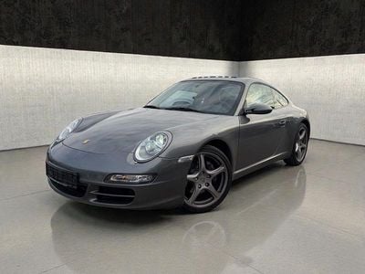 Porsche 911 Carrera
