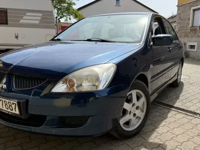 Usata Mitsubishi Lancer Comfort Edition 98 CV (72 kW) 2005 Blu Station wagon