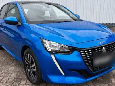 Gebraucht Peugeot 208 Allure 101 PS (74 kW) 2019 Blau Kleinwagen