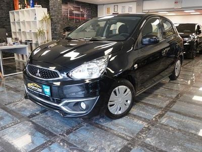 Gebraucht Mitsubishi Space Star Diamant Edition 71 PS (52 kW) 2016 Schwarz Kleinwagen