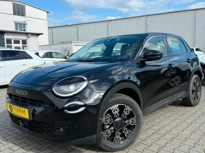 Gebraucht Fiat 600 101 PS (74 kW) 2024 Schwarz SUV
