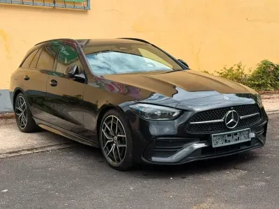 Gebraucht Mercedes C300 265 PS (194 kW) 2023 Schwarz Kombi