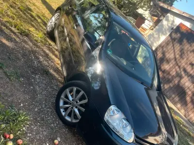 Gebraucht VW Golf V 75 PS (55 kW) 2004 Schwarz Kleinwagen