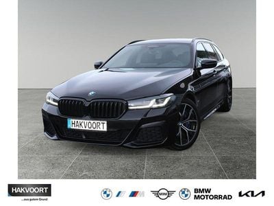 Black sapphire Gebraucht 2022 BMW 530 M Sport Kombi | 39.980 € (Fairer Preis)