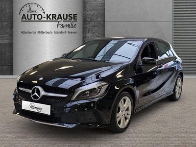 Gebraucht Mercedes A180 Urban 122 PS (89 kW) 2016 Nachtschwarz Limousine