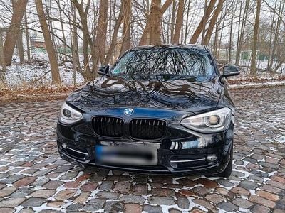 Gebraucht BMW 116 Sport Line 136 PS (100 kW) 2012 Schwarz Kleinwagen