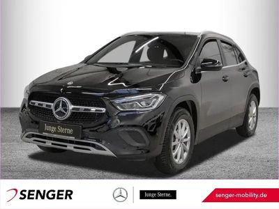 gebraucht Mercedes GLA200 *Style*7G-DCT*Parktronic*LED*MBUX*