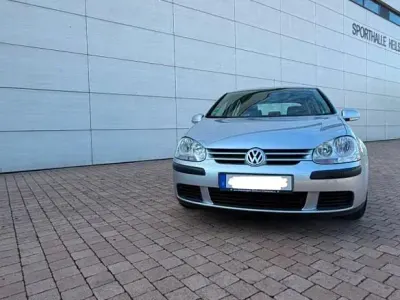 Gebraucht VW Golf IV Trendline 75 PS (55 kW) 2005 Silber Limousine