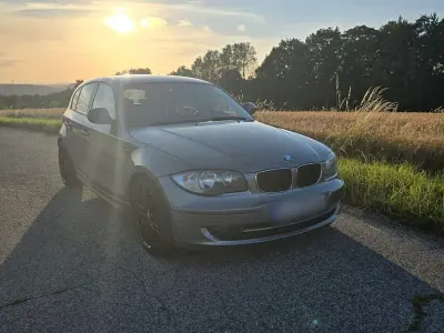 Gebraucht BMW 118 Performance 143 PS (105 kW) 2011 Grau Kleinwagen