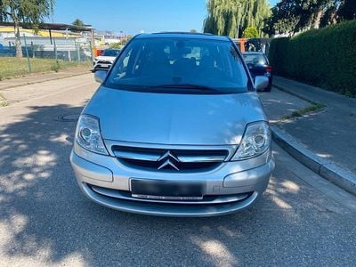 Citroën C8