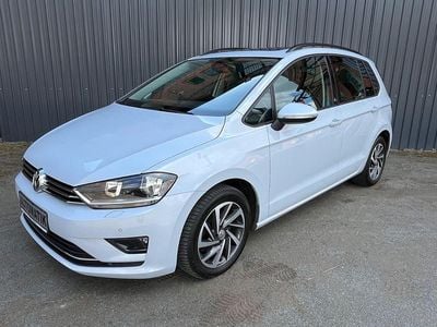 Second-hand VW Golf Sportsvan Sound 125 CP (91 kW) 2017 Argintiu Monovolum